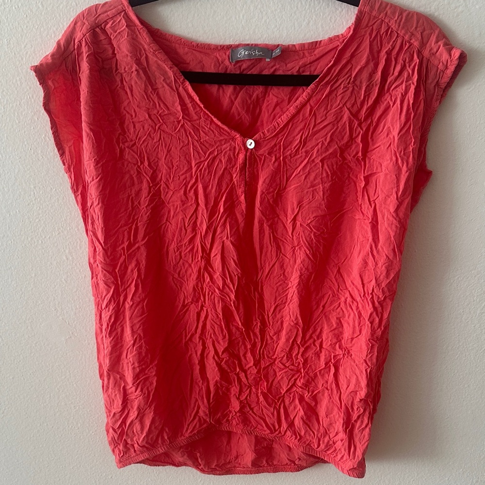 Crinkle Coral Blouse by Geisha